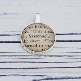 OutlanderInspiredSassenachSD